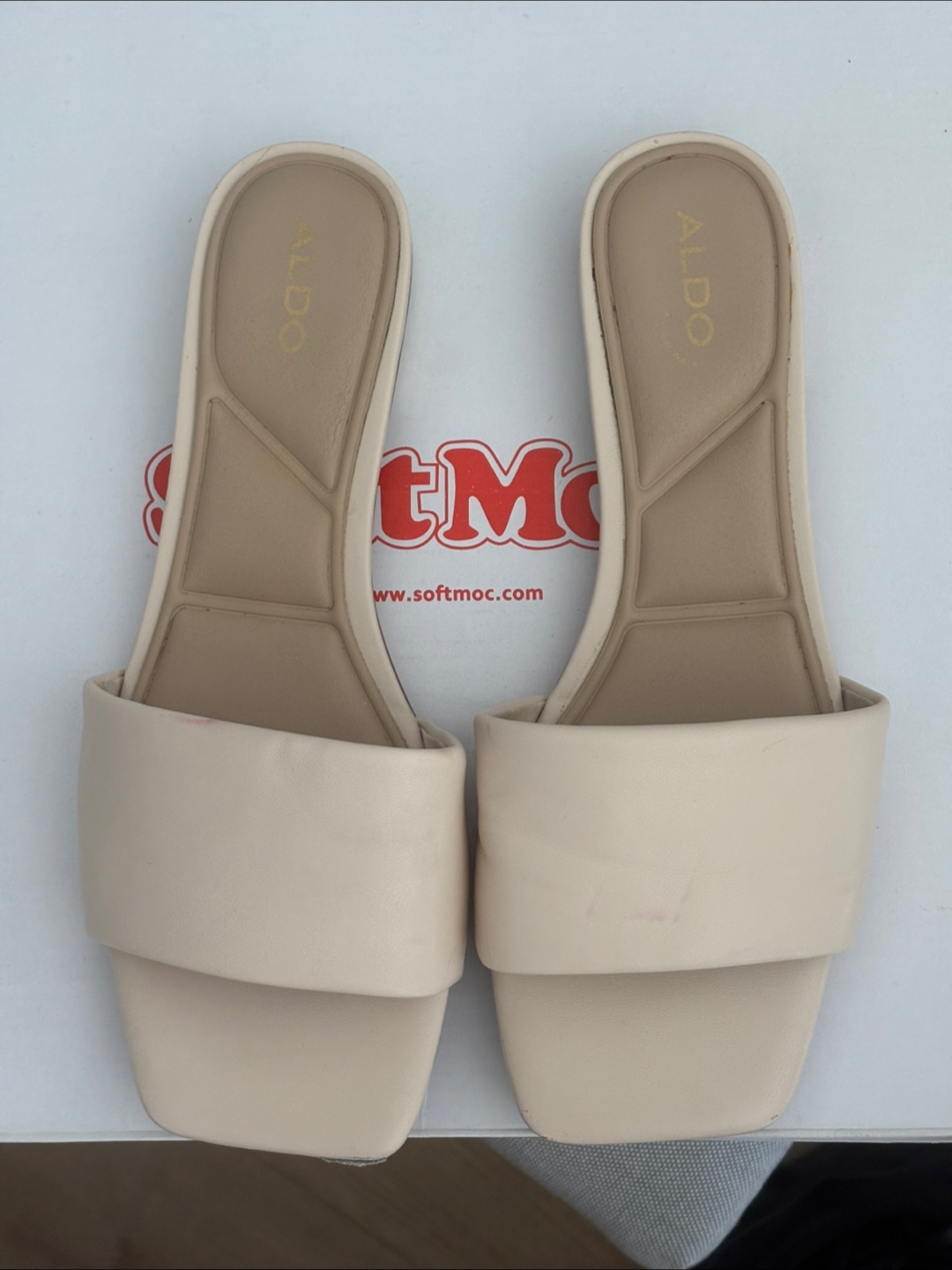 ALDO Cream Slides - Size 8 - photo 2