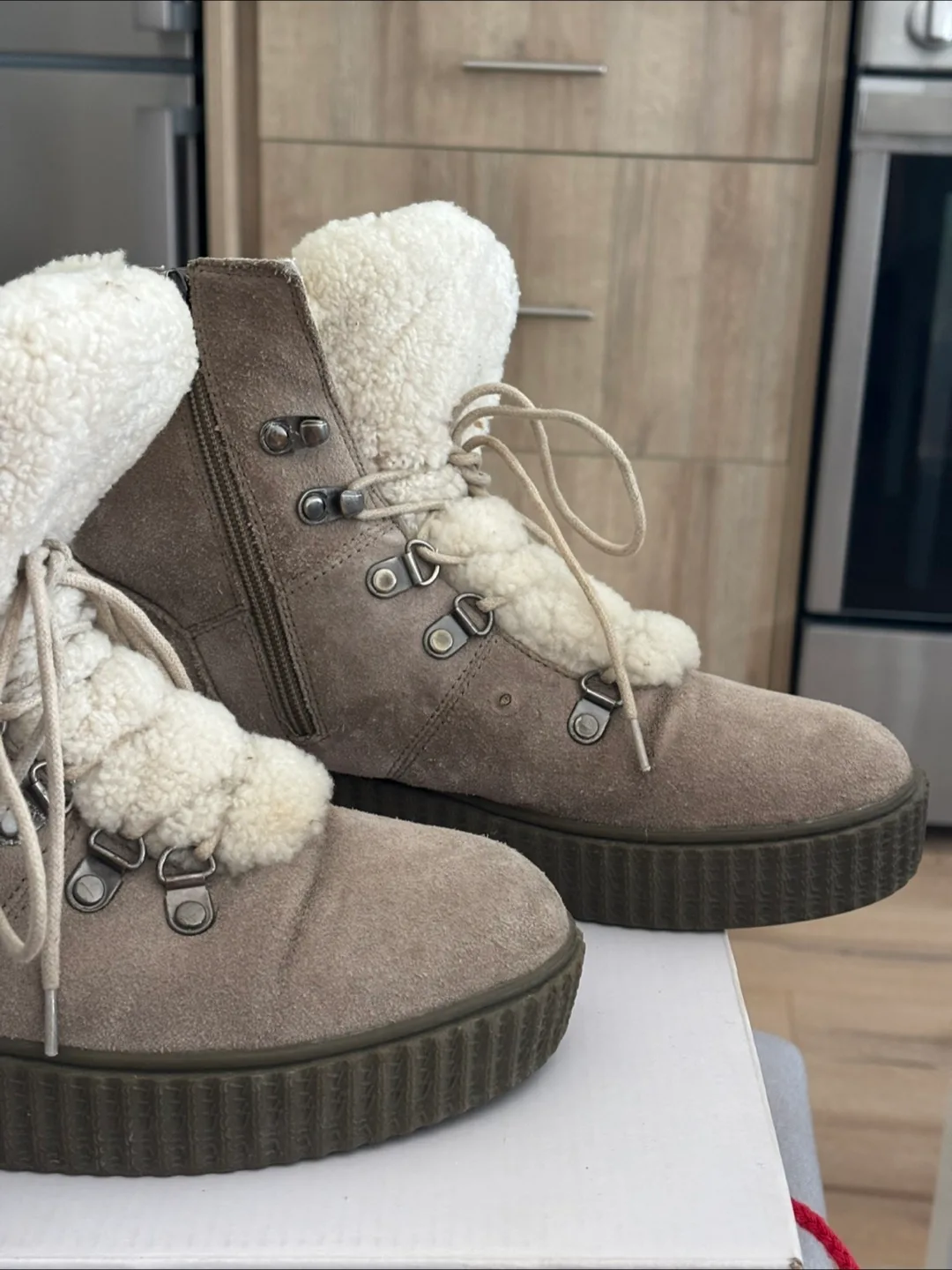 Artica Suede Winter Boots image indicator(2)