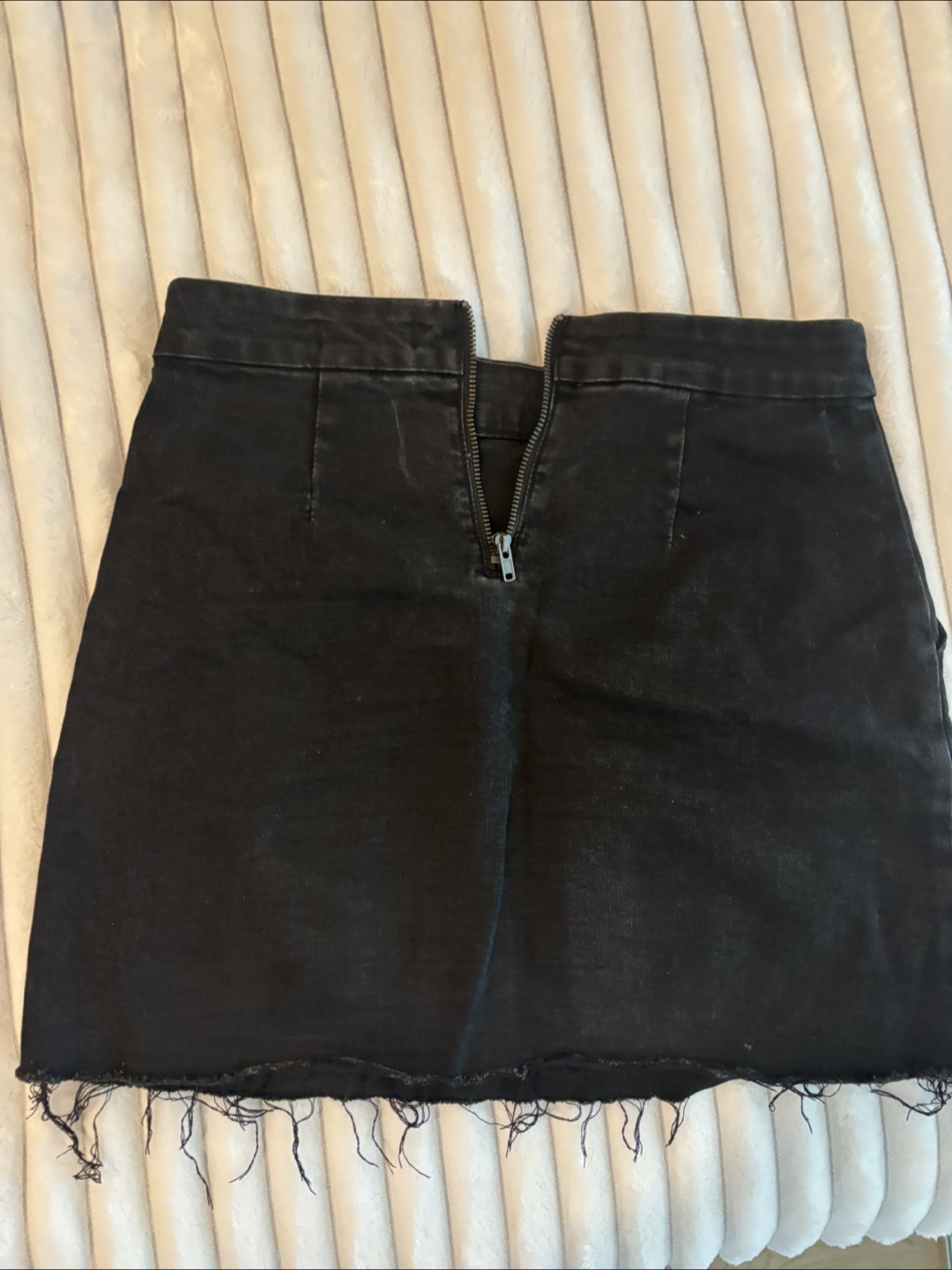 Forever 21 Black Denim Mini Skirt - Size M - photo 3