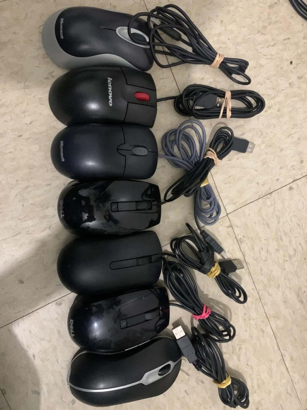 Mixed Lot Mouse : Microsoft, Lenovo, Dell Computer Mice/Mouse thumbnail