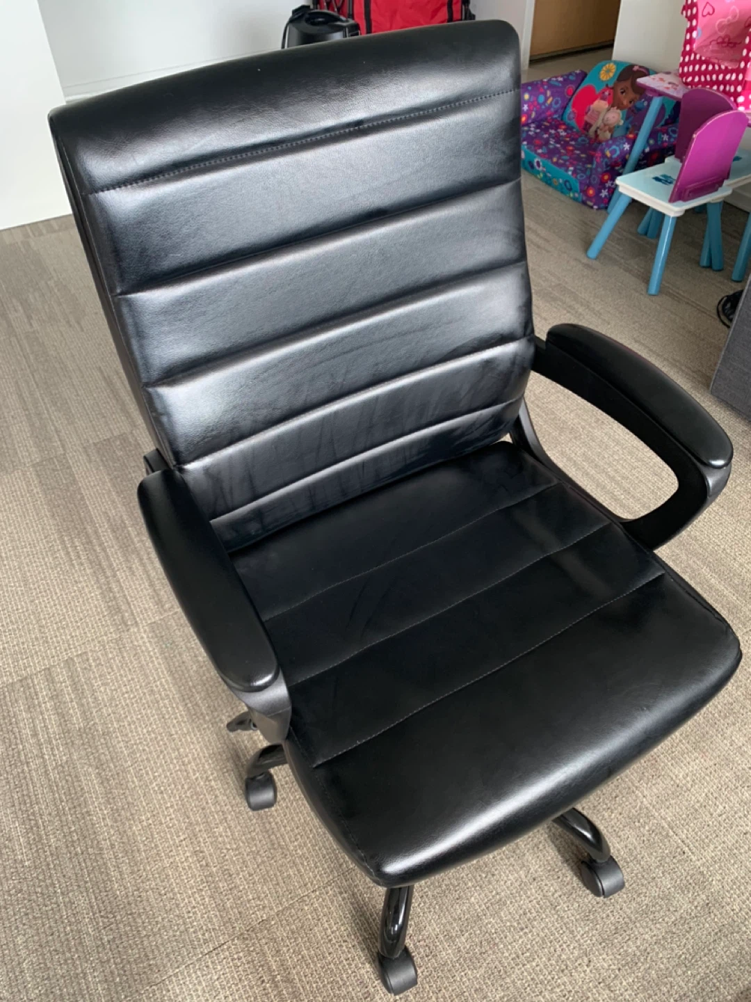 Black Office Chair - photo 2