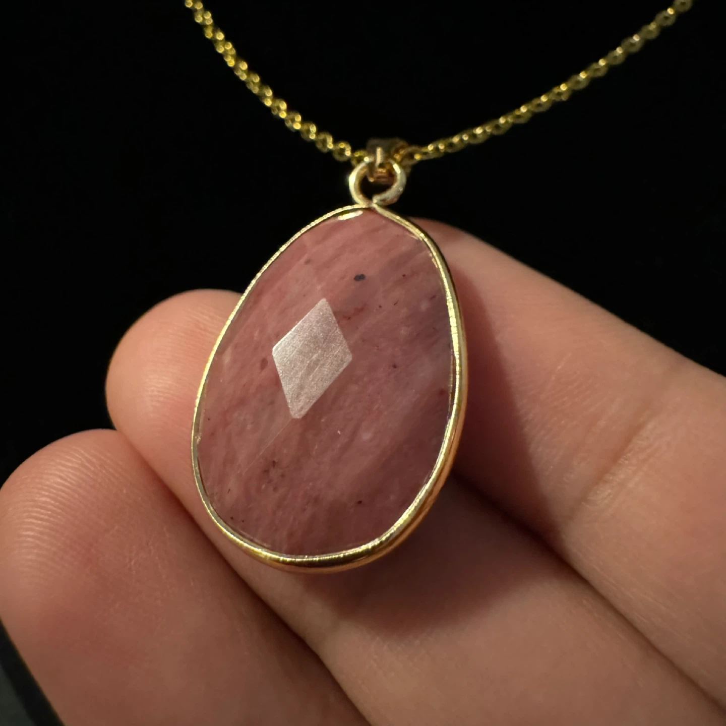 NEW 🧡 Natural Rhodonite Pink Stone Pendant Gold Chain Necklace - photo 5