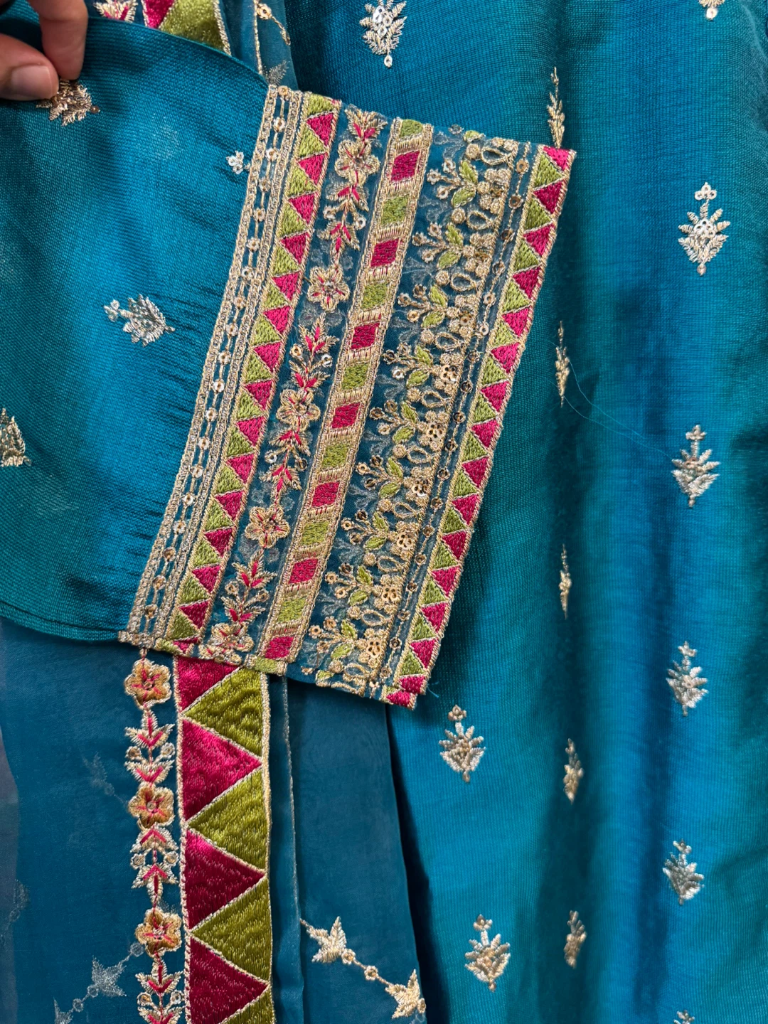New Teal Embroidered khaadi net suit - photo 2