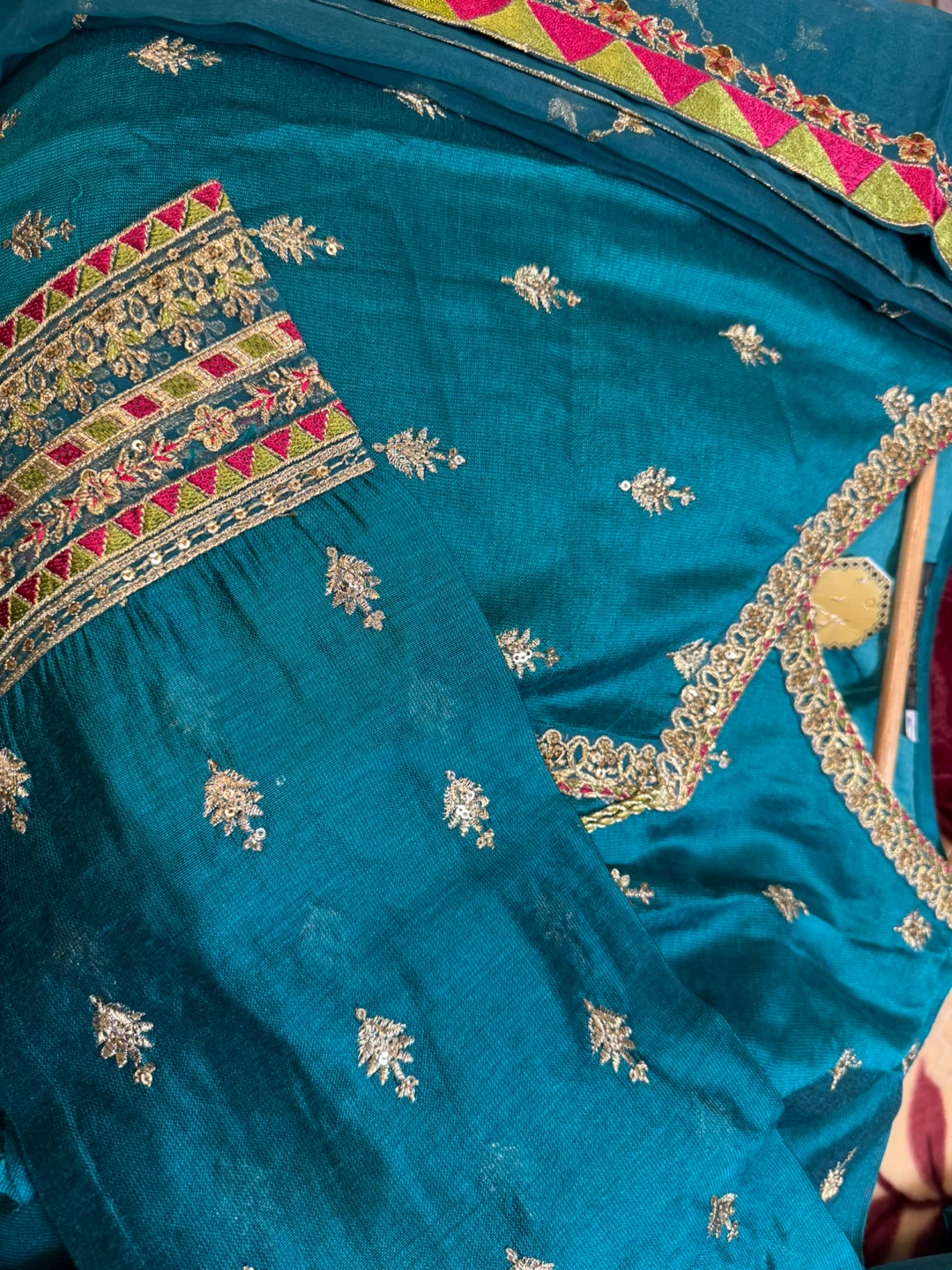 New Teal Embroidered khaadi net suit - photo 4