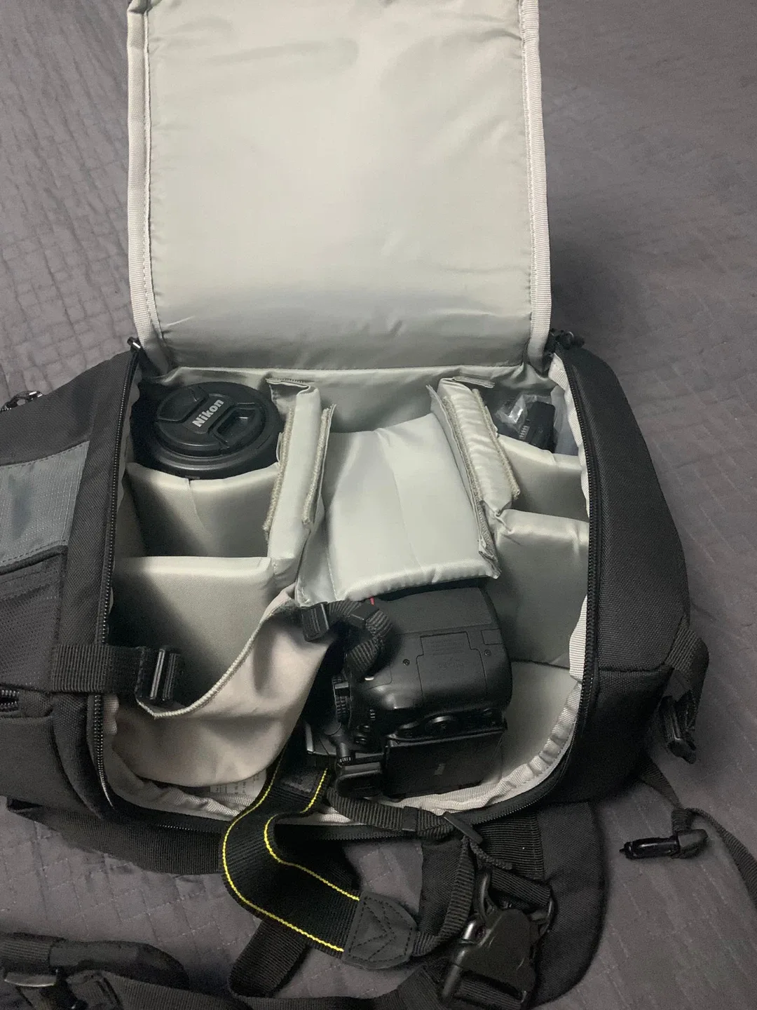 Nikon D5300 DSLR Camera with Lowepro Bag image indicator(4)