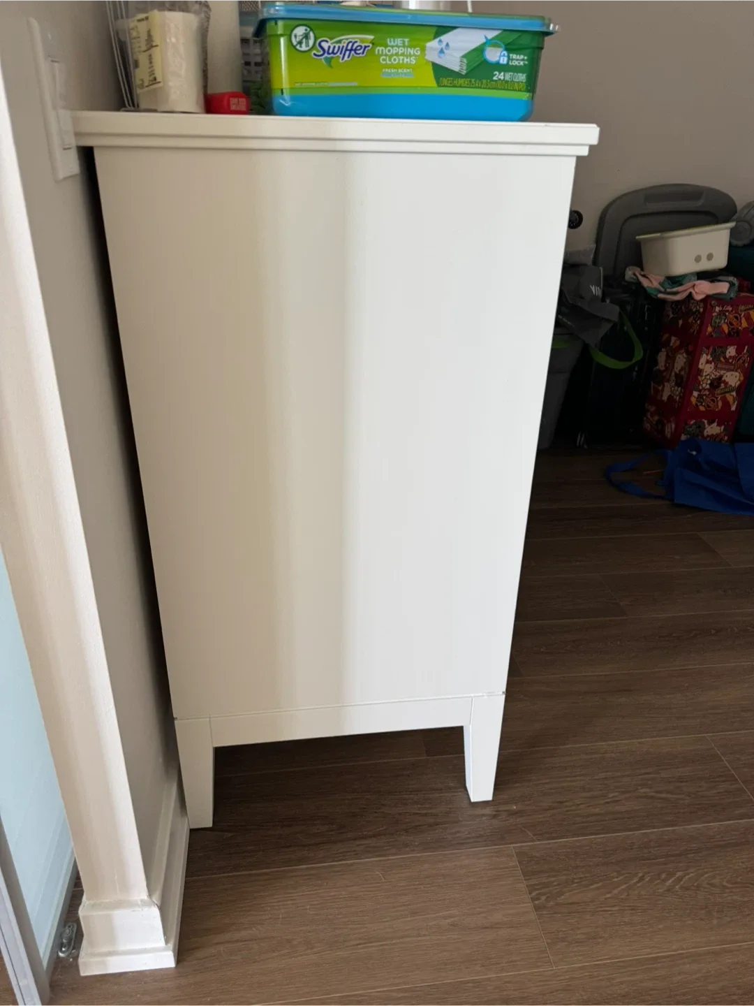 IKEA IDANÄS White Sideboard - Like New! image indicator(2)