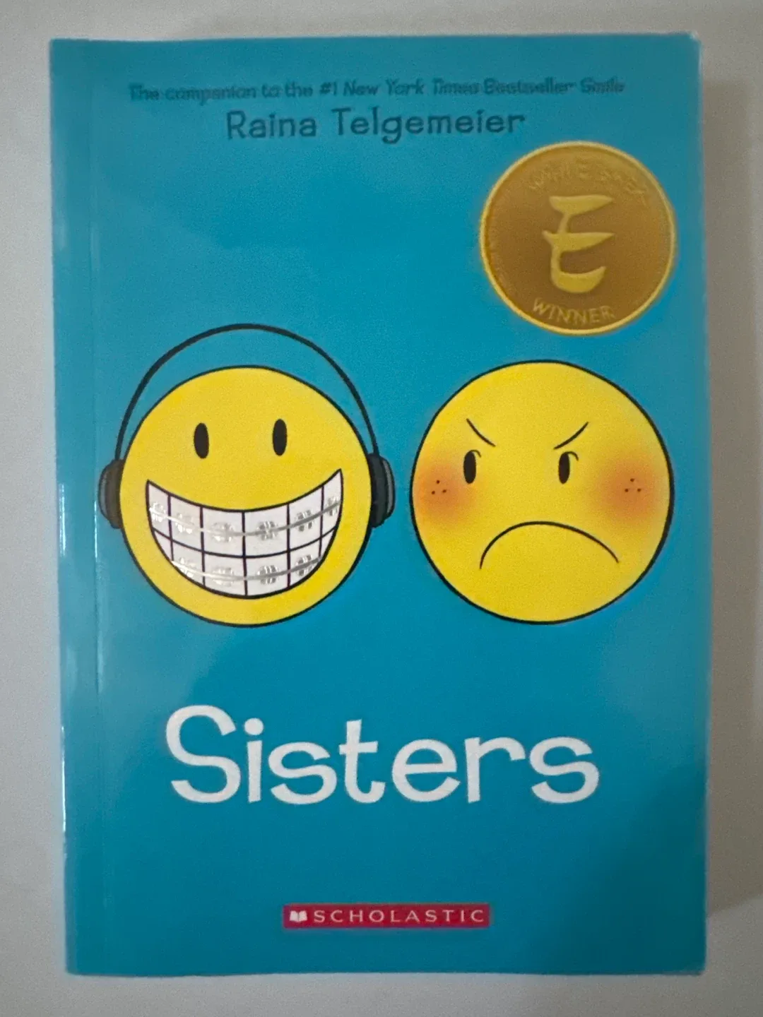 Sisters by Raina Telgemeier thumbnail