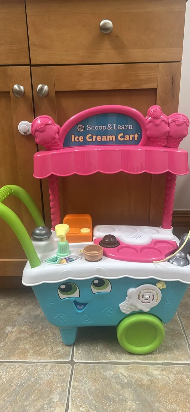 LeapFrog Scoop & Learn Ice Cream Cart thumbnail