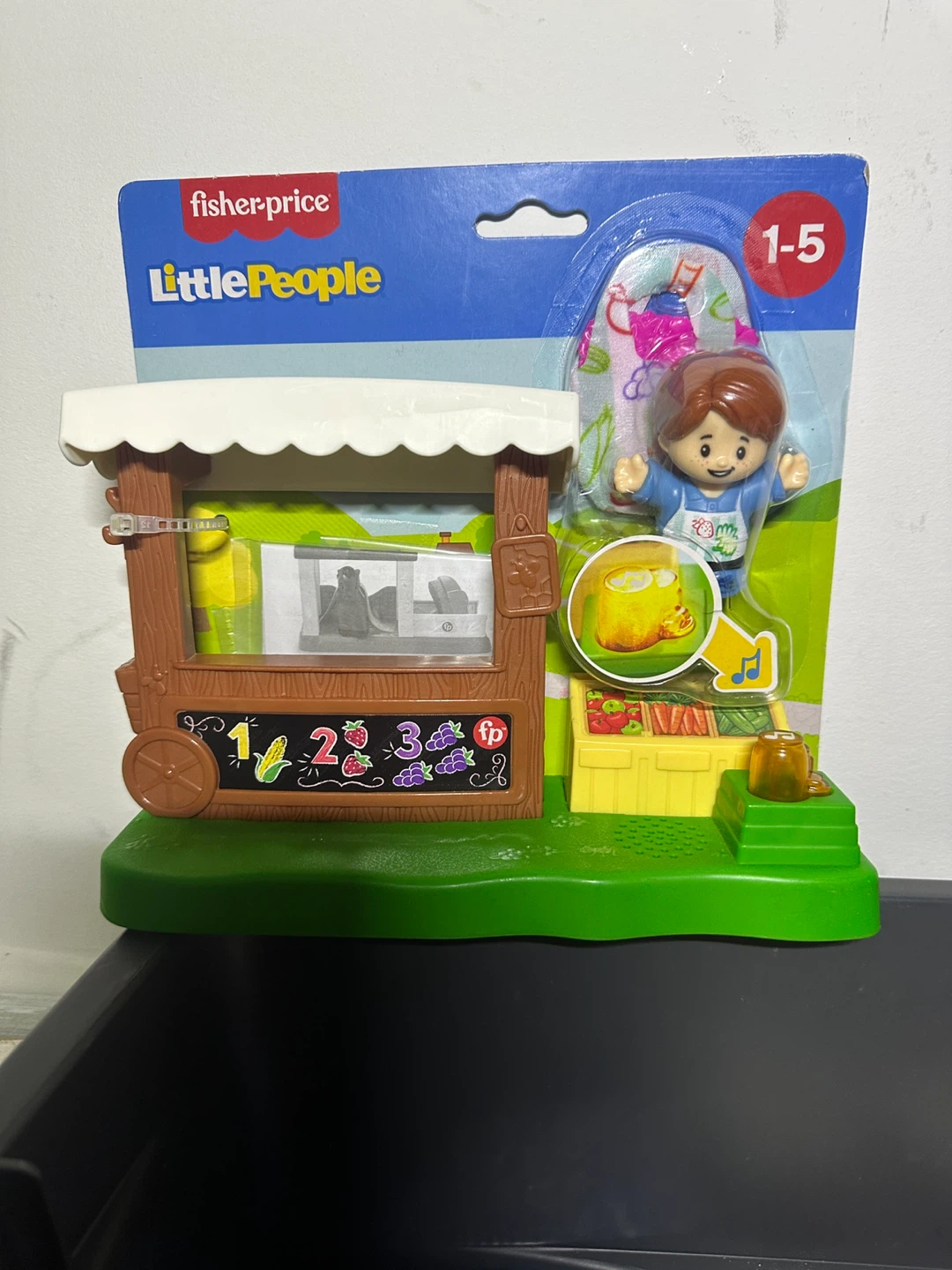 Fisher-Price Little People Market Stand - New