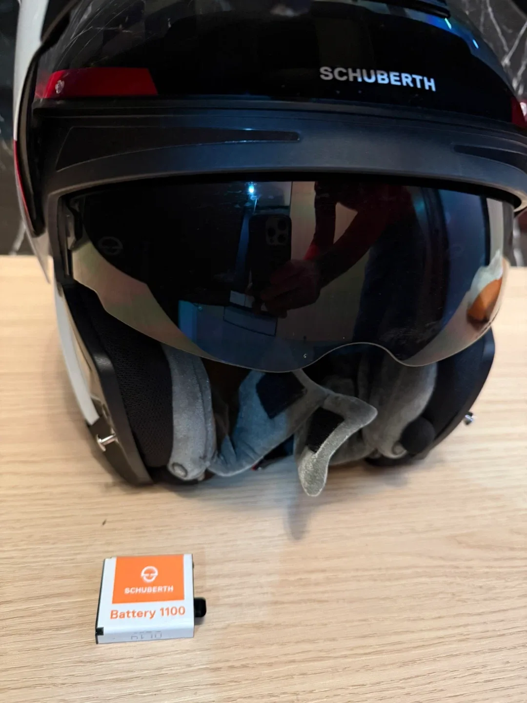 Schuberth C4 Pro Carbon Helmet 2023 image indicator(5)