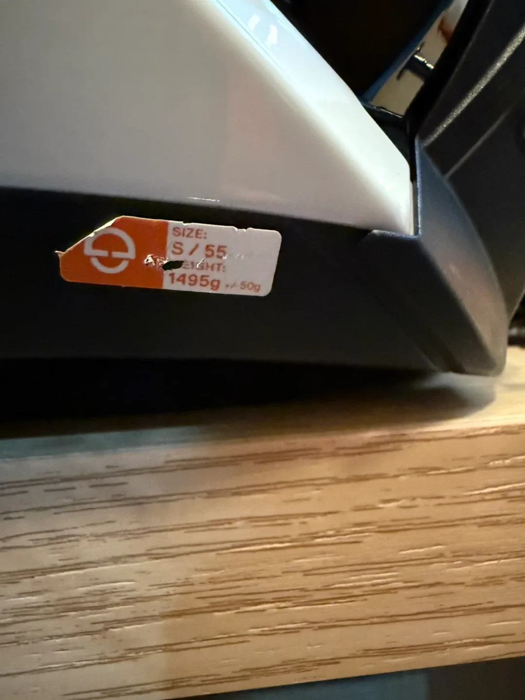 Schuberth C4 Pro Carbon Helmet 2023 image indicator(7)