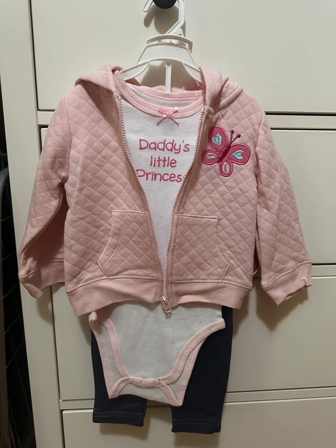 Carter's Baby Outfit Set - Size 12M image indicator(4)