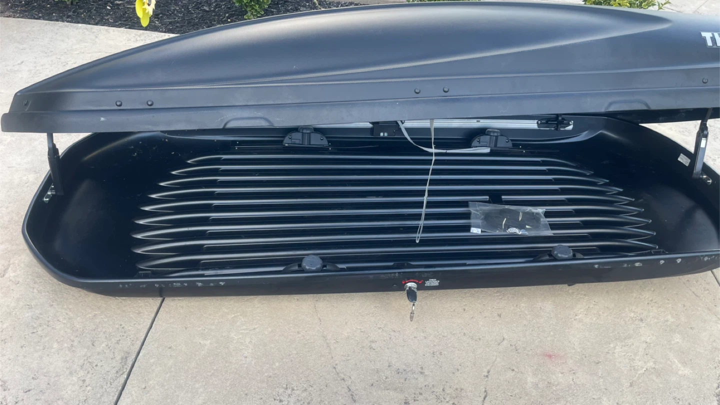 Thule Sweden Black Cargo Carrier - photo 2