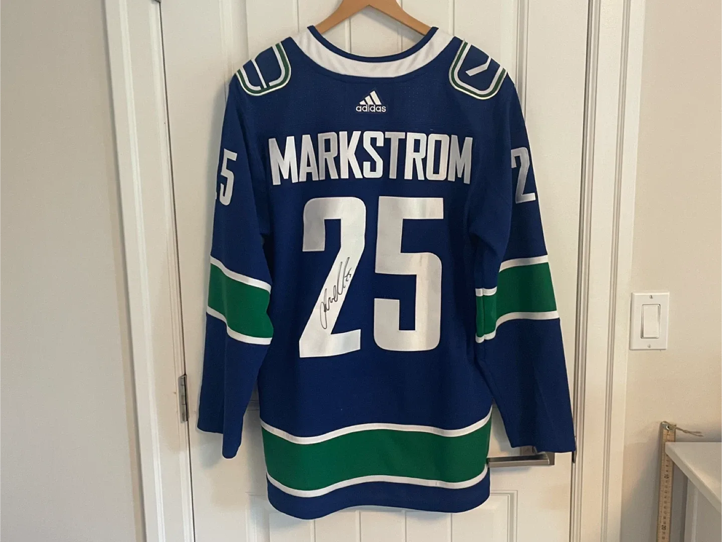 Authentic Adidas Vancouver Canucks Jacob Markstrom 54 thumbnail