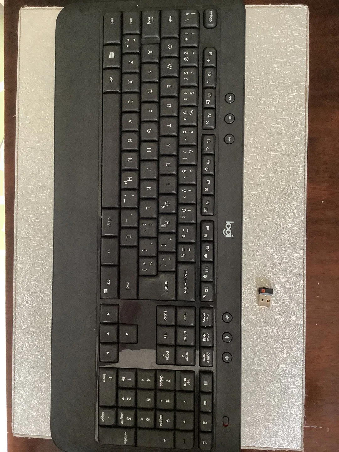 Free Logitech K540 Wireless French Keyboard - Black