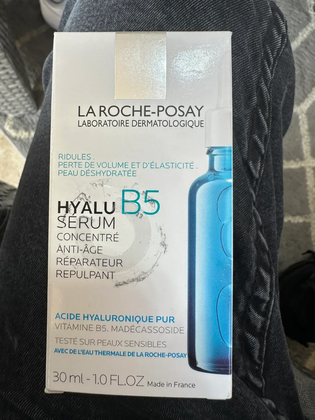 La Roche-Posay serums skin care