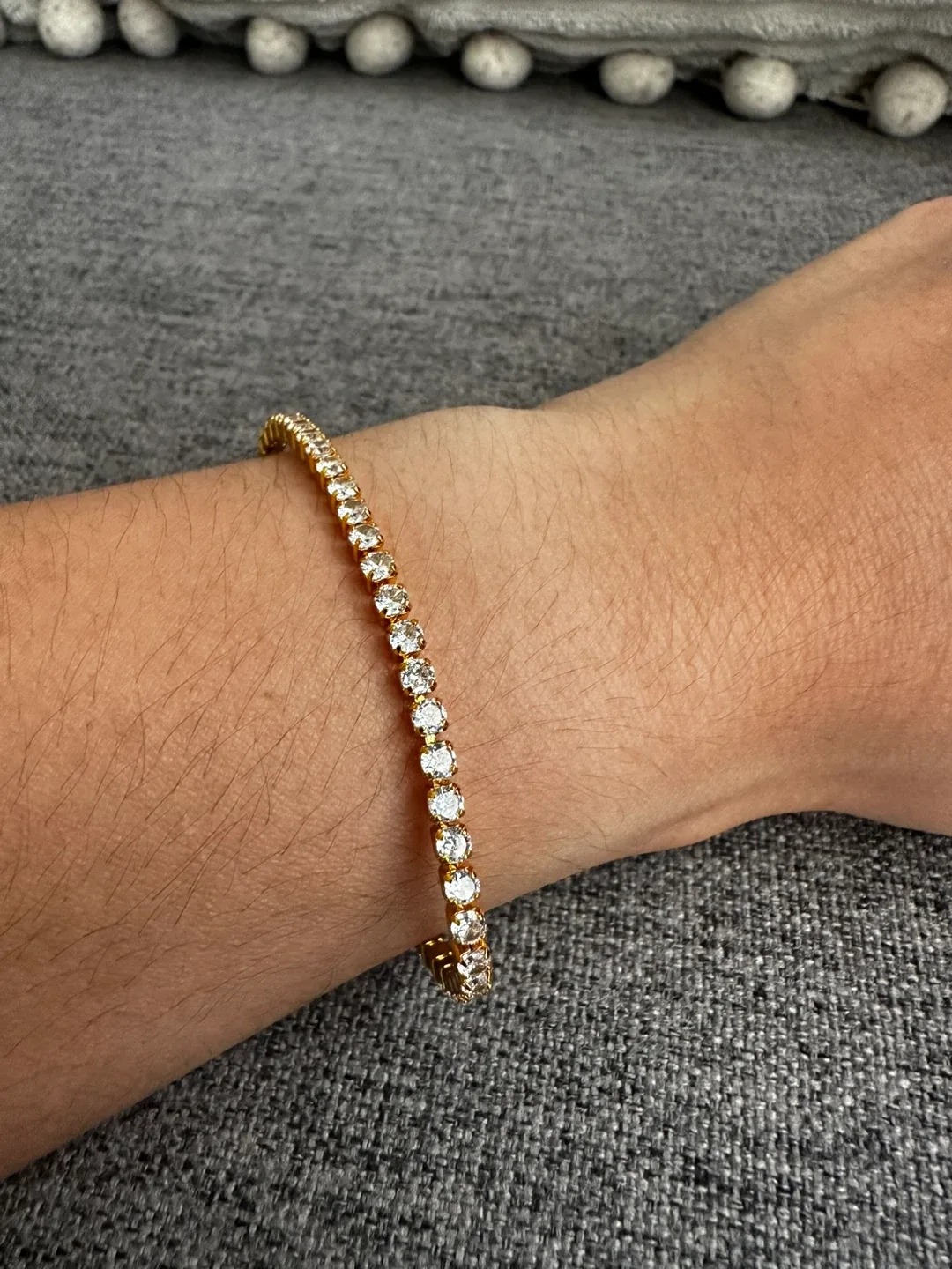 Tennis bracelet thumbnail