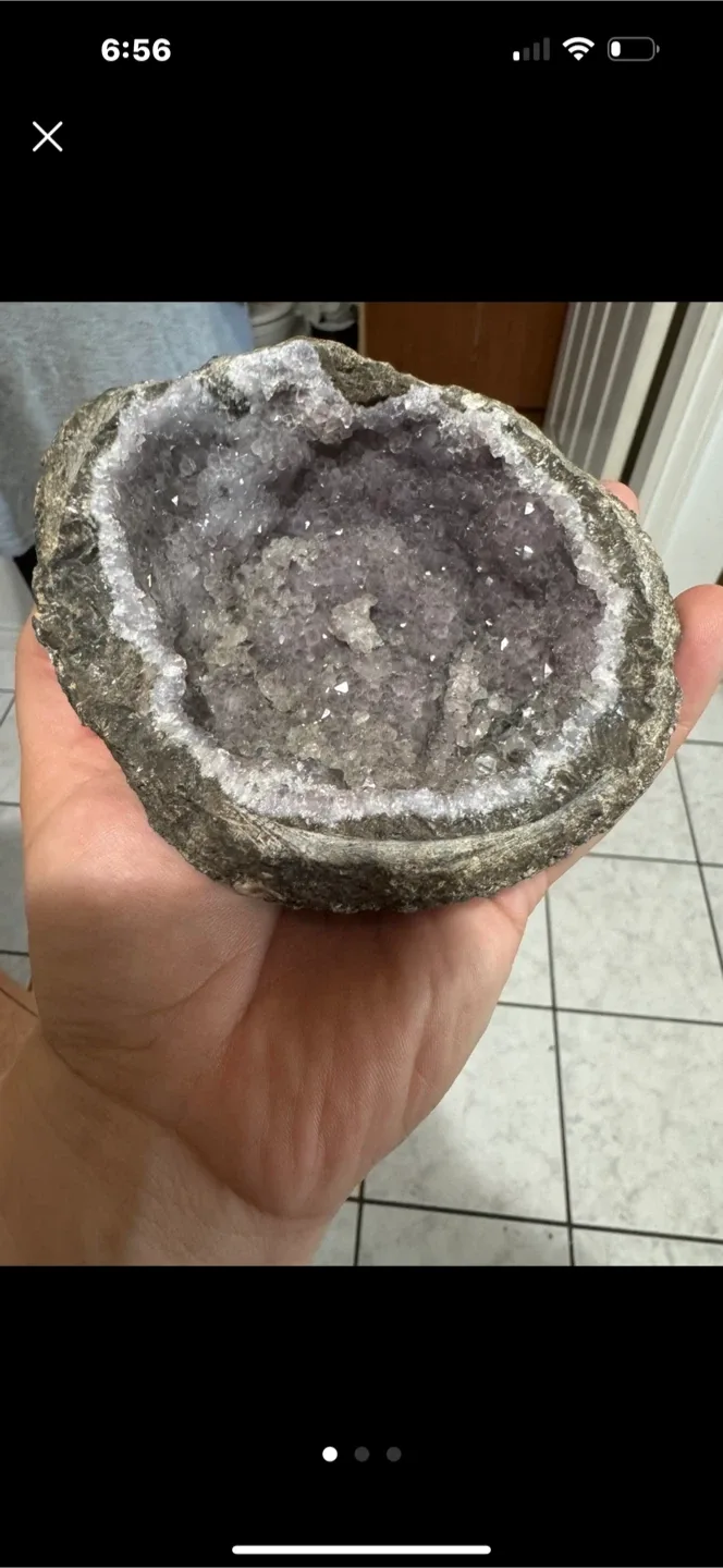 Amethyst Geode - WANT TO TRADE thumbnail