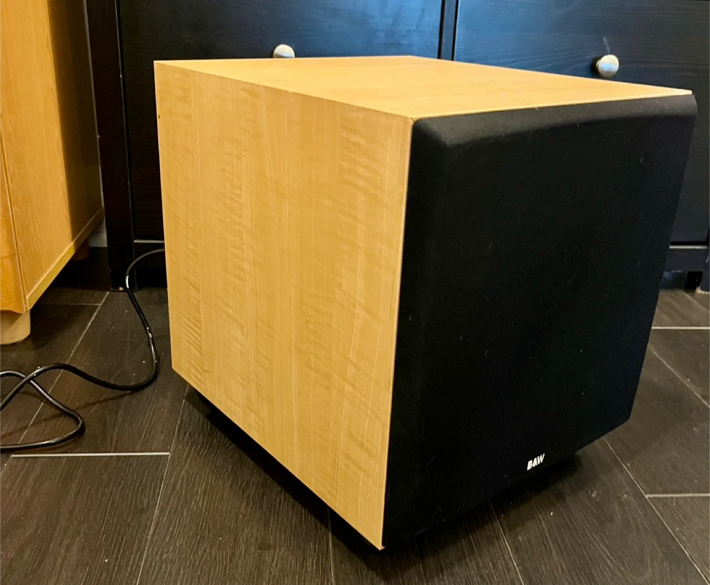 Bowers and Wilkins (B&W) Subwoofer (pending) thumbnail