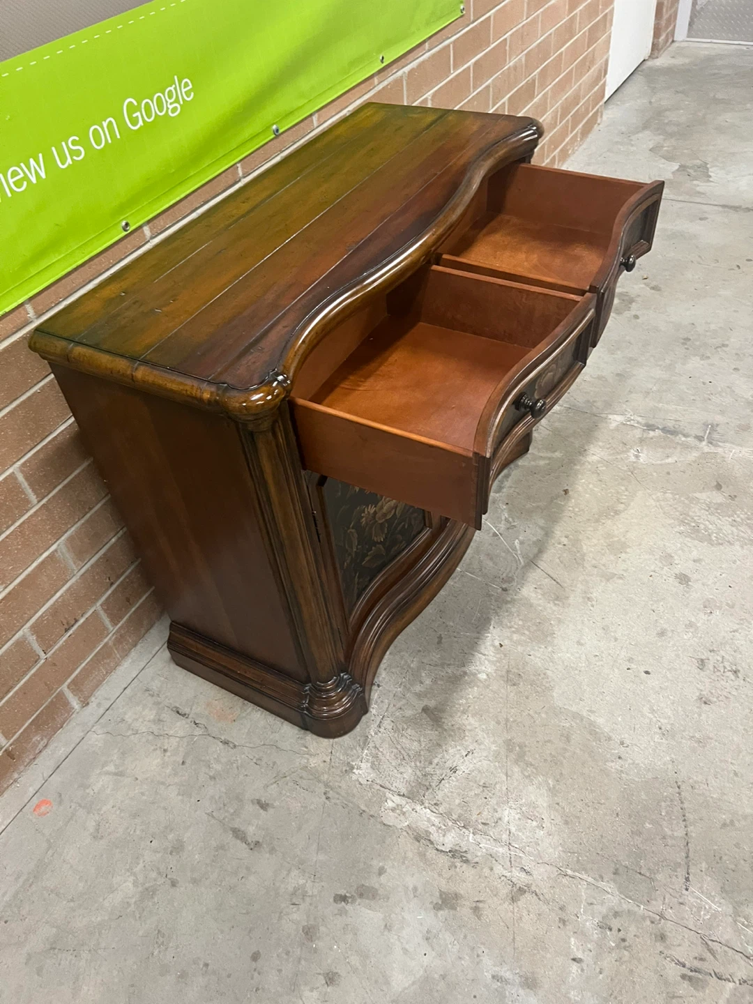 Wooden Buffett/Cabinet with Floral Design - photo 4