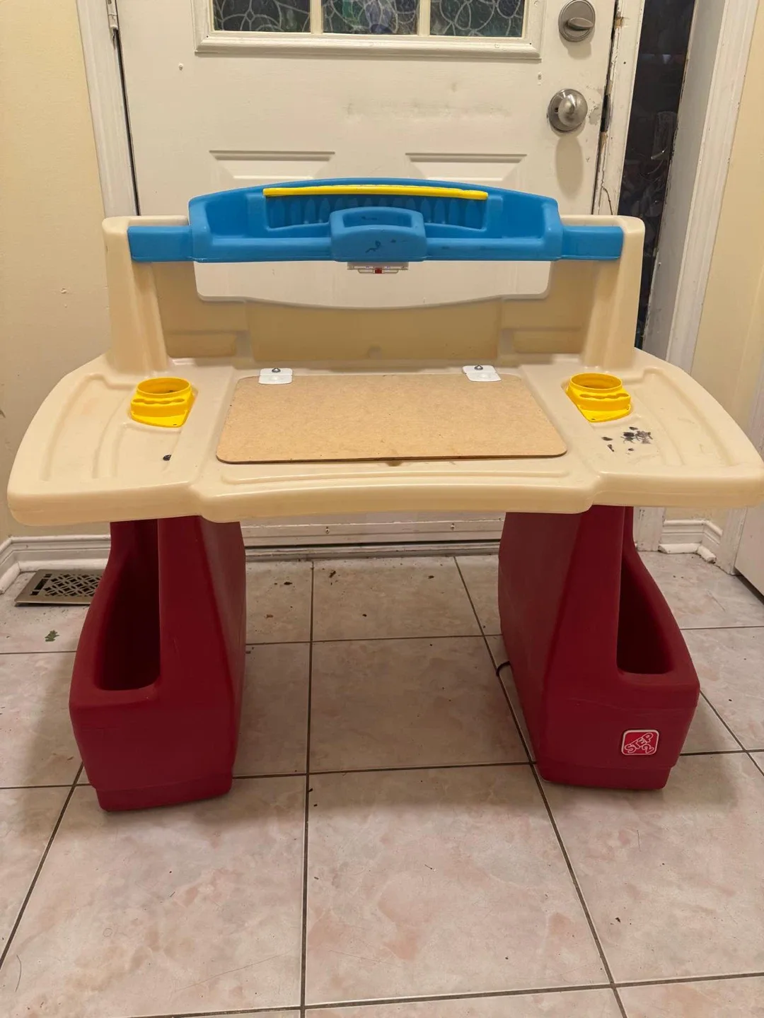 Step2 Art Desk for Kids thumbnail