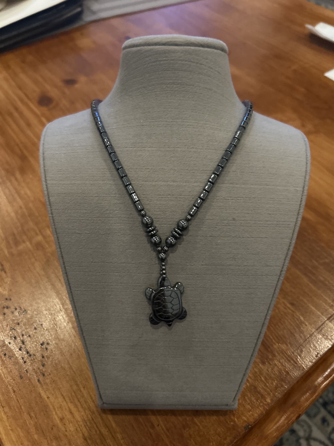 Hematite Turtle Pendant Necklace - photo 5