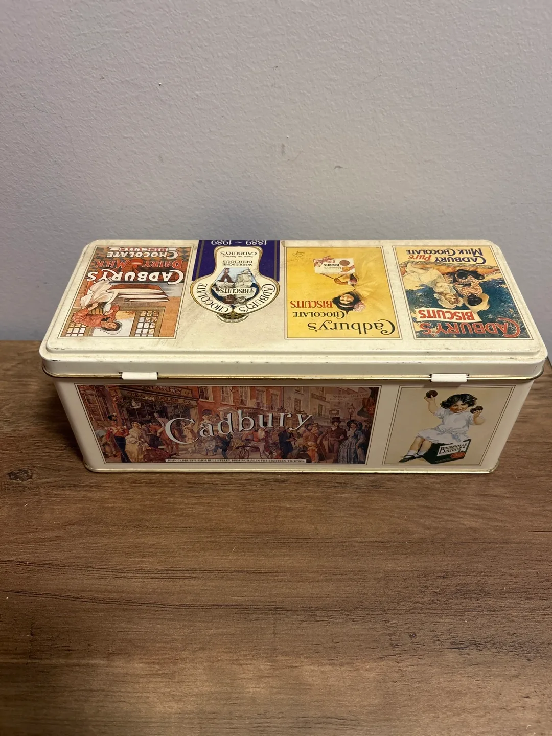 Vintage Cadbury's Chocolate Biscuits Tin image indicator(4)
