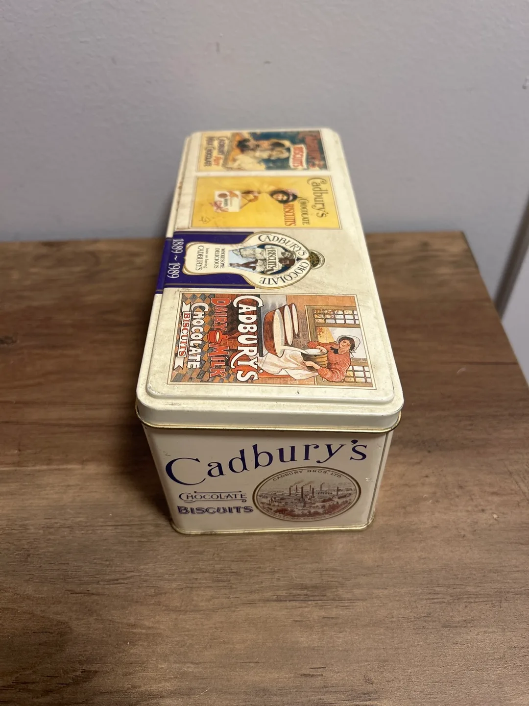 Vintage Cadbury's Chocolate Biscuits Tin image indicator(3)