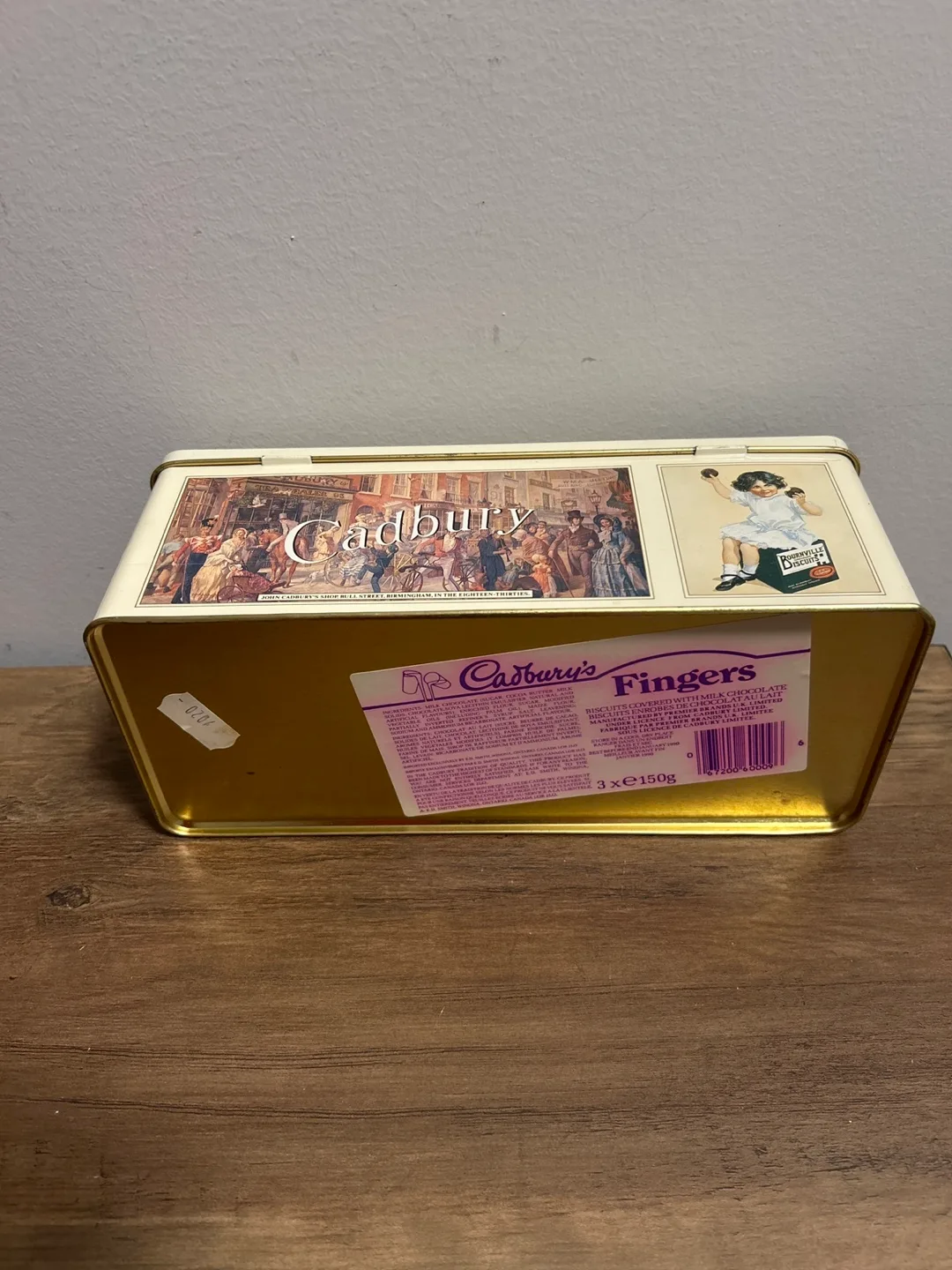 Vintage Cadbury's Chocolate Biscuits Tin image indicator(5)