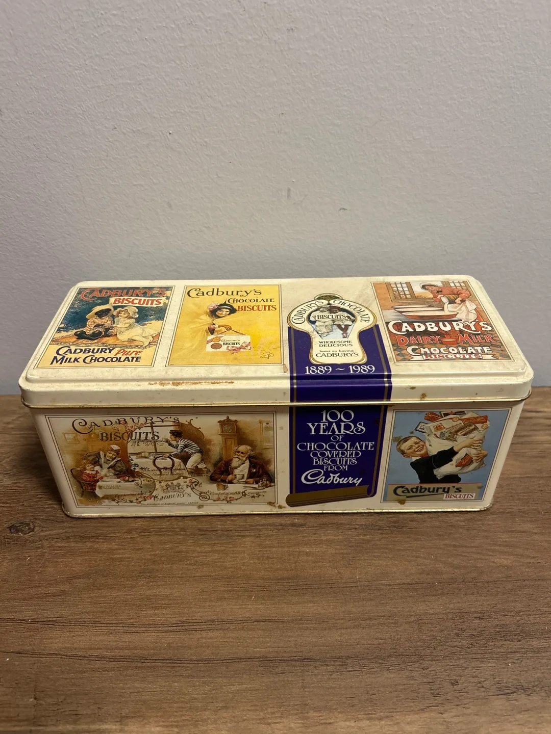 Vintage Cadbury's Chocolate Biscuits Tin image indicator(7)