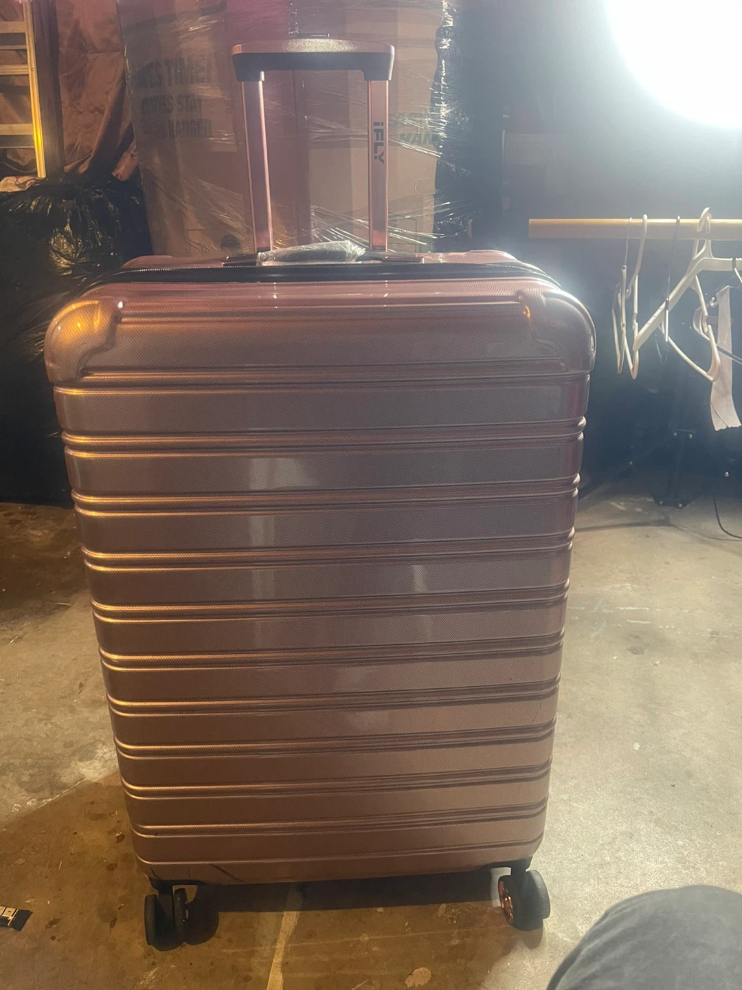 iFLY Rose Gold Hardside Spinner Suitcase - photo 3