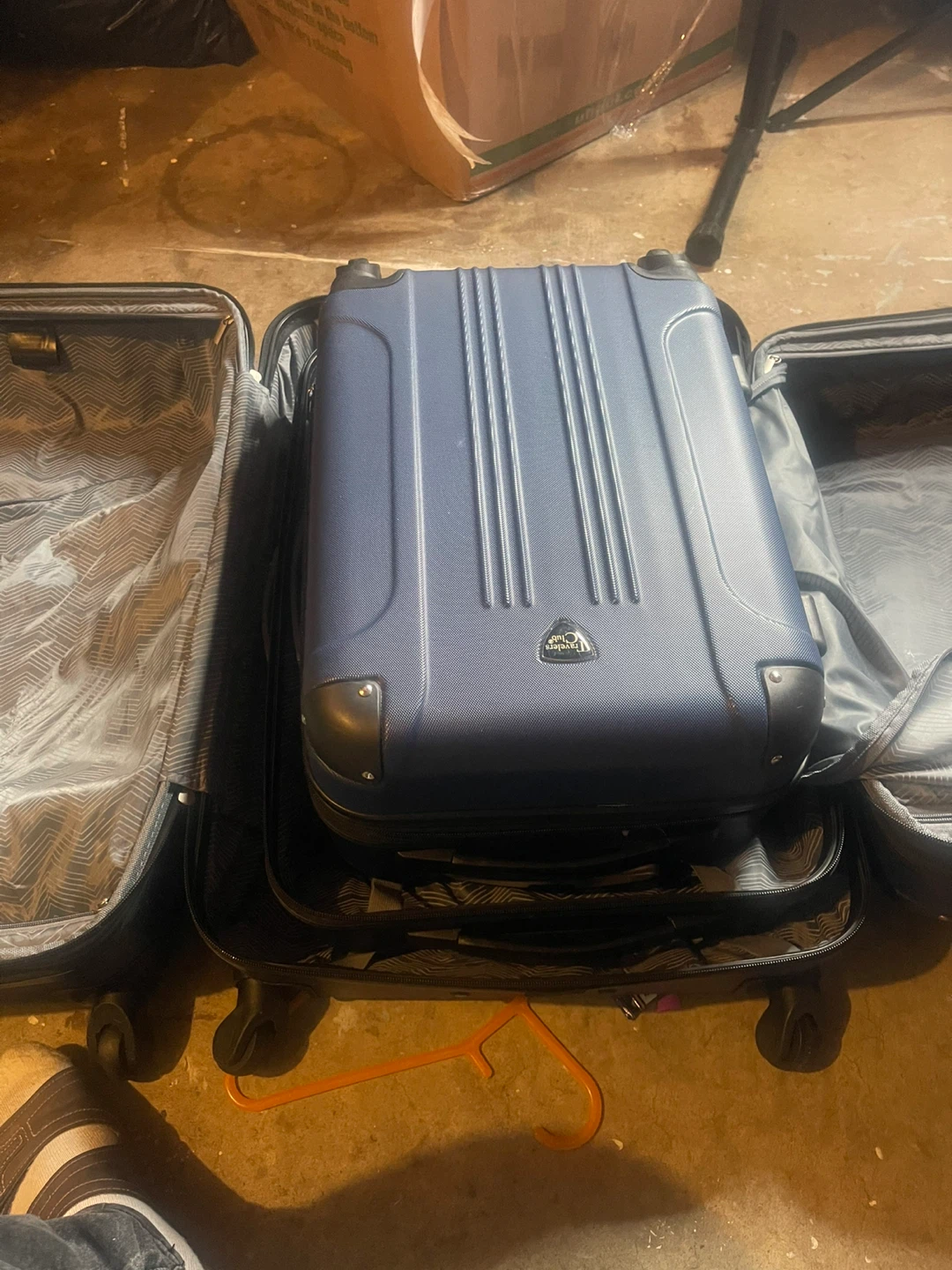 Traveler's Choice Blue Luggage Set - photo 2