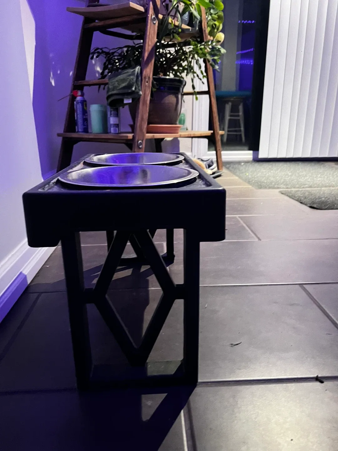 Elevated Double Dog Bowl Stand image indicator(3)