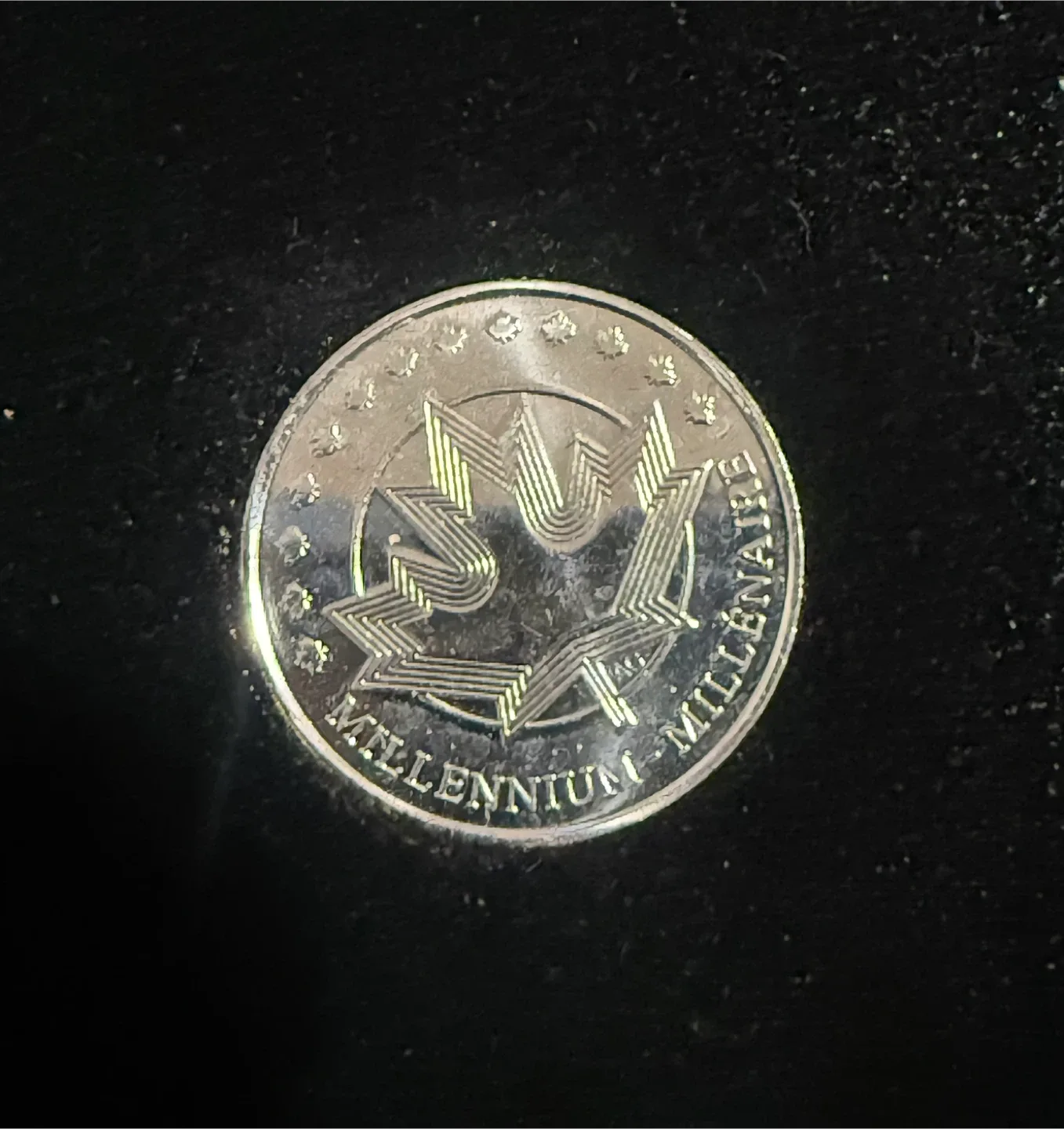 Canada 1999-2000 Millennium Keepsake Coin Set image indicator(4)