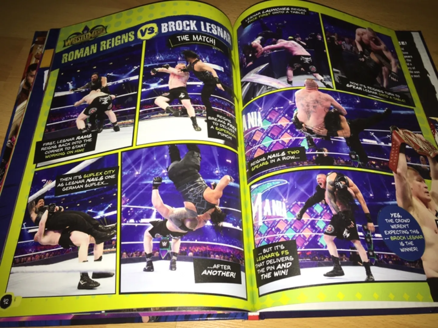 WWE Hardcover Annual 2019 Book image indicator(2)