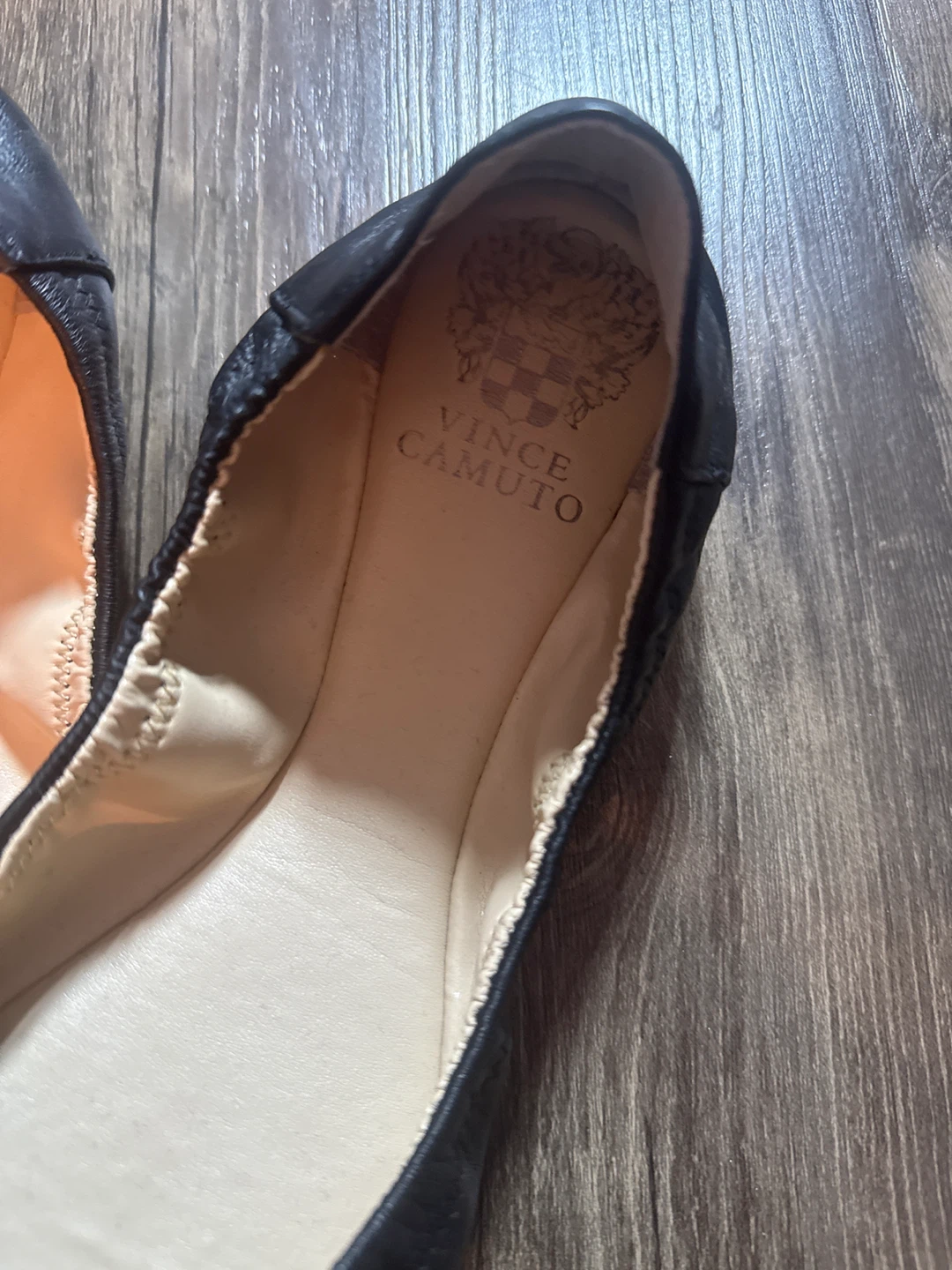 Vince Camuto Black Leather Ballet Flats - photo 2