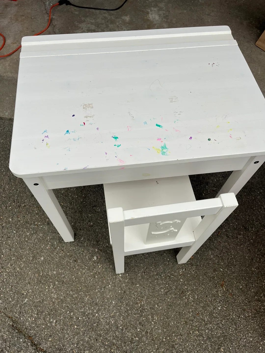 Kids White Desk and Chair Set thumbnail