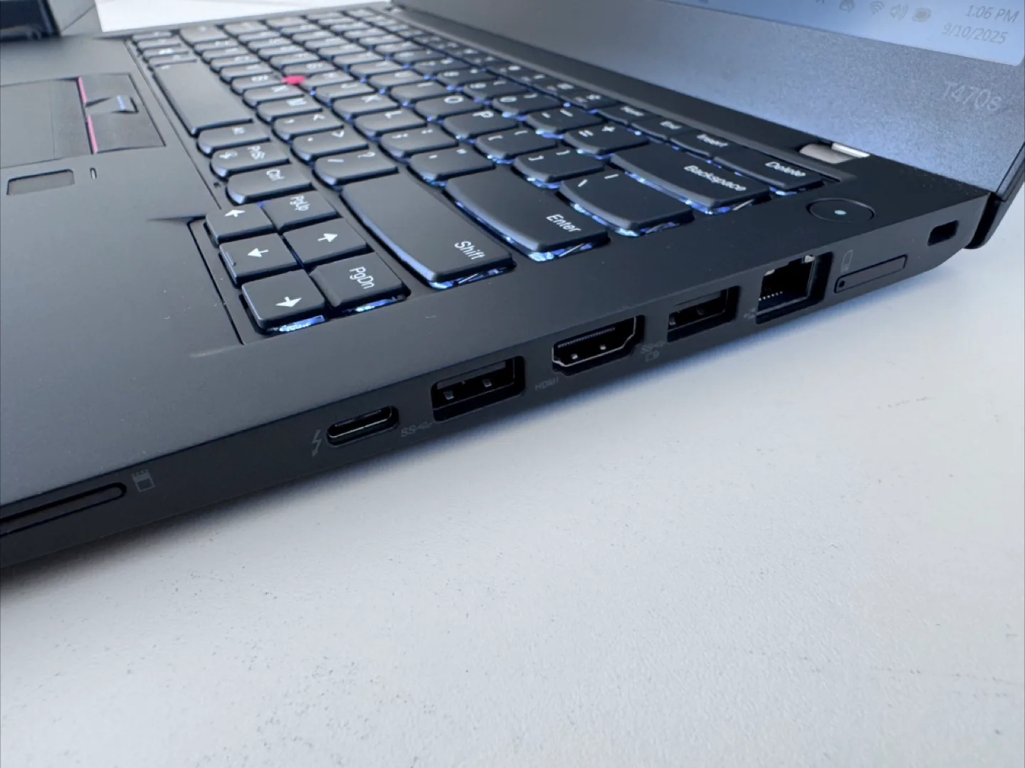 Lenovo I5-7th. 16GB/256GB/ Win 11 Laptop image indicator(6)