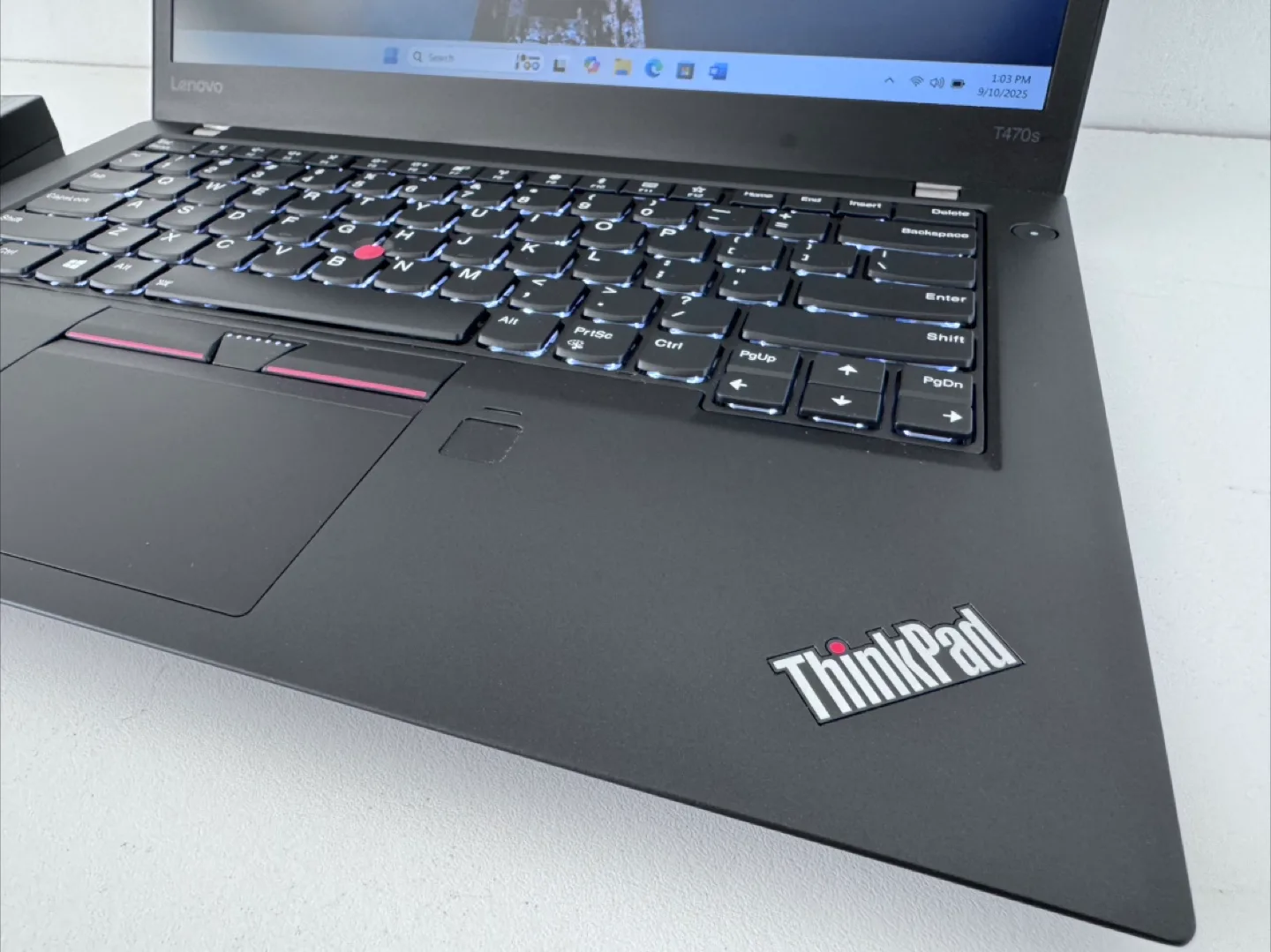 Lenovo I5-7th. 16GB/256GB/ Win 11 Laptop image indicator(8)