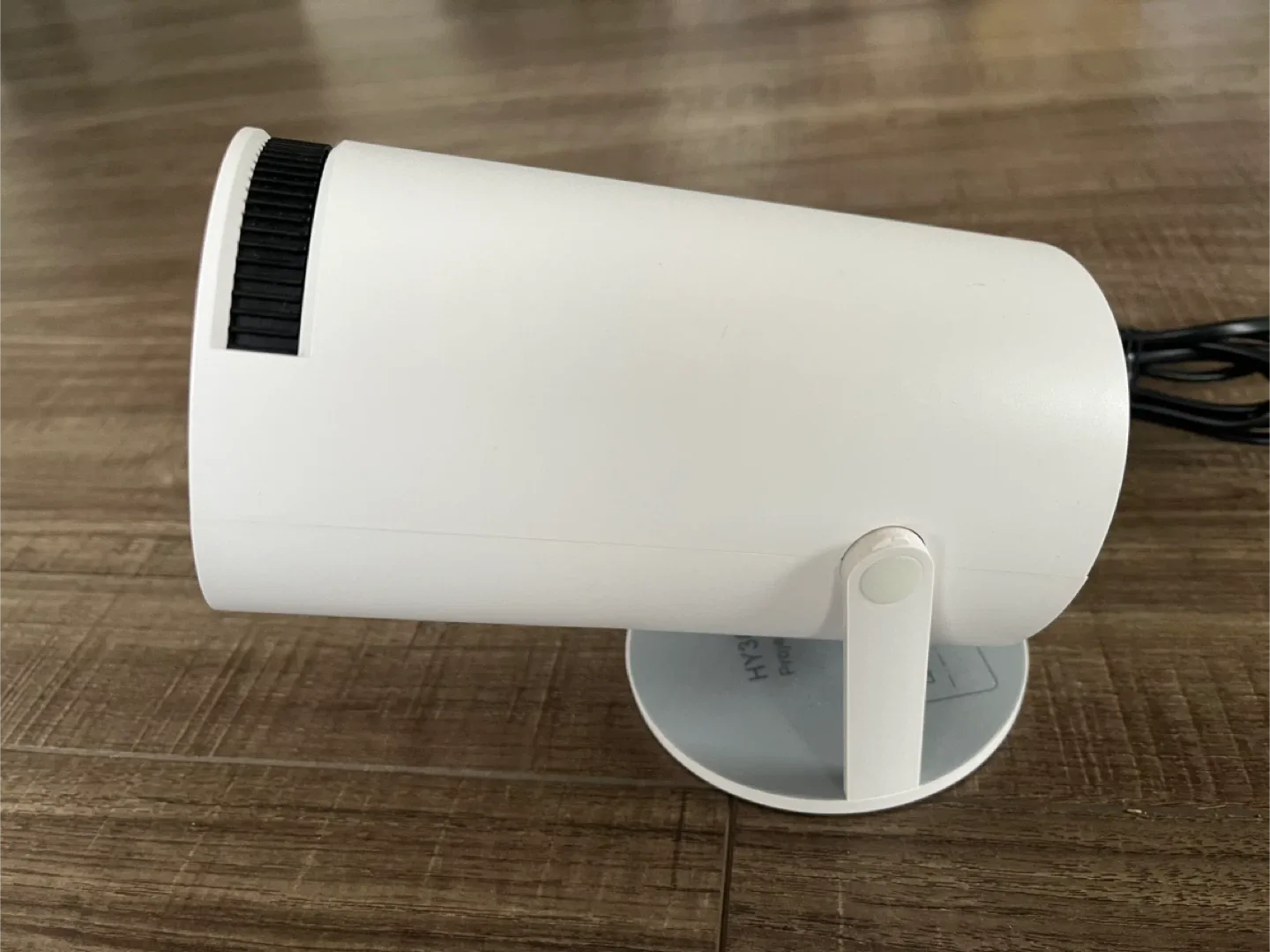 HY300 Portable Projector - White image indicator(5)