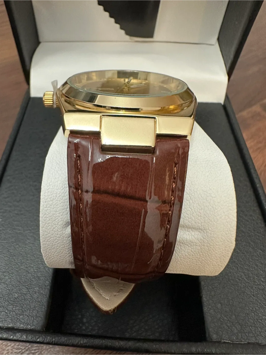 Ernest Ferdinand Quartz Watch image indicator(6)