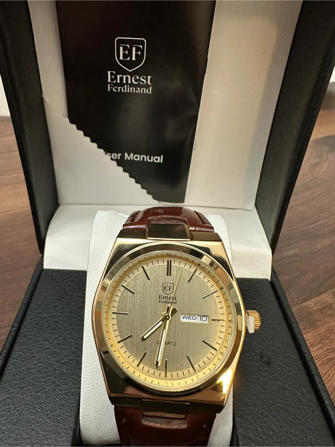 Ernest Ferdinand Quartz Watch image indicator(5)