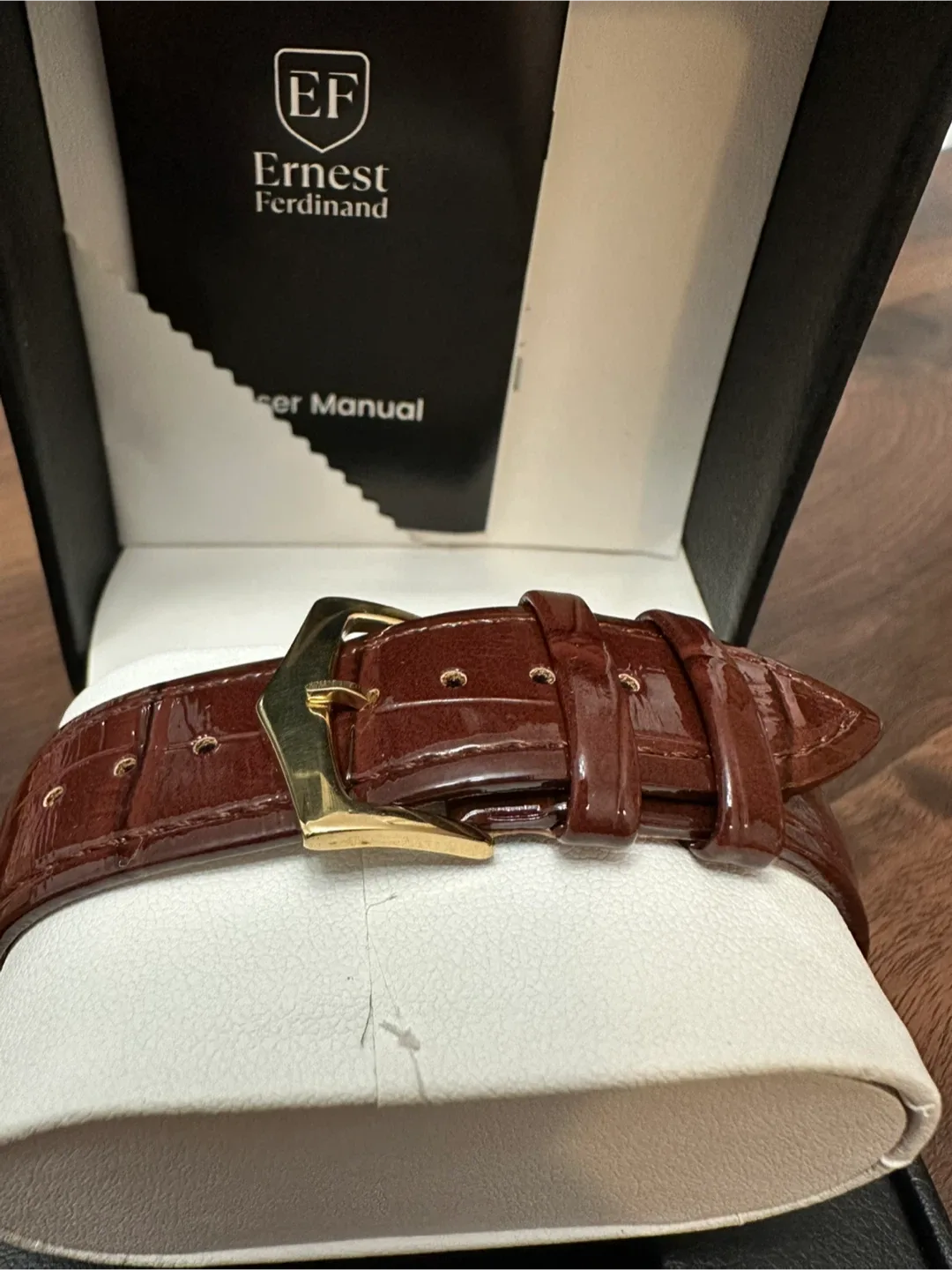 Ernest Ferdinand Quartz Watch image indicator(8)