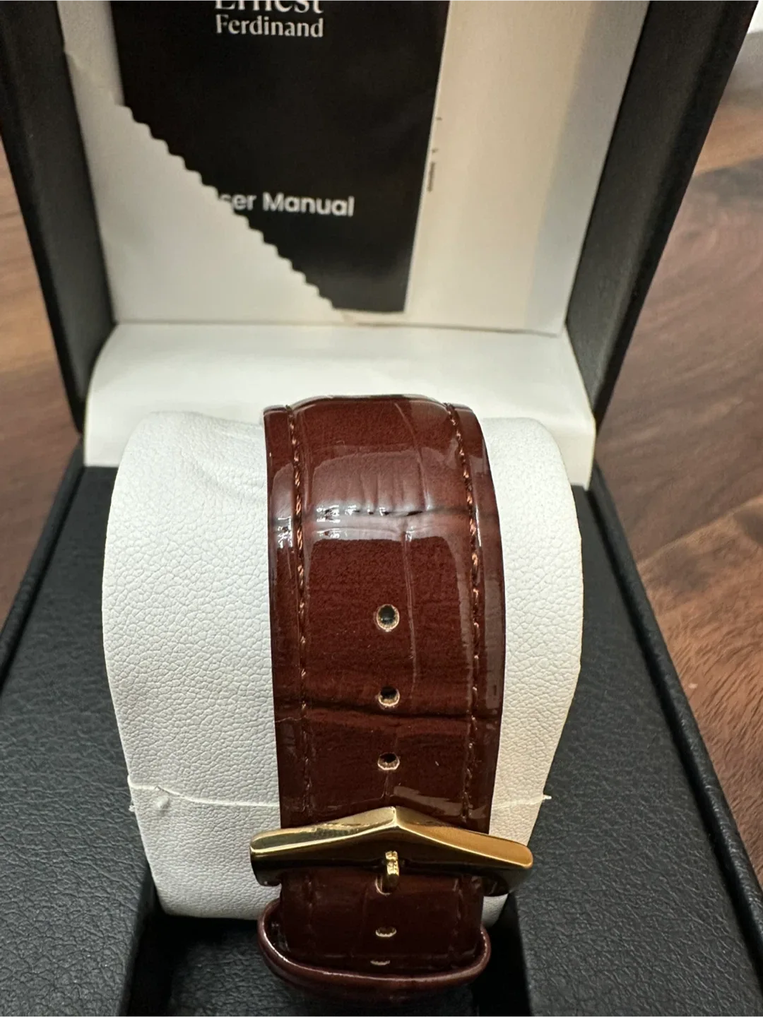 Ernest Ferdinand Quartz Watch image indicator(7)