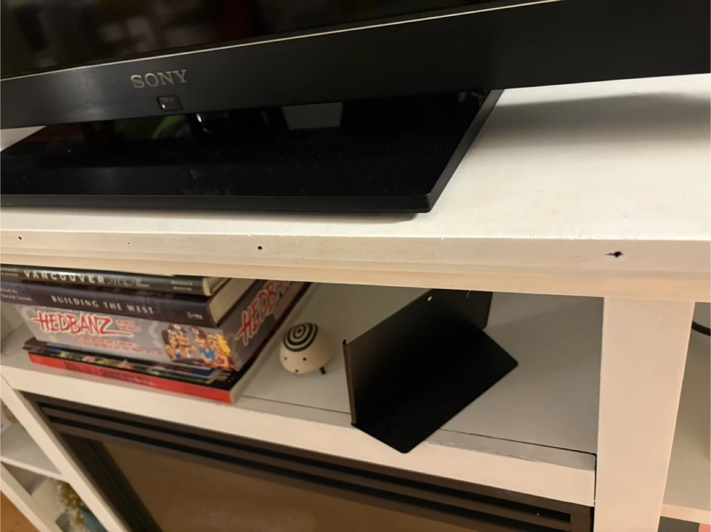 Muskoka Electric Fireplace TV Stand White - photo 4