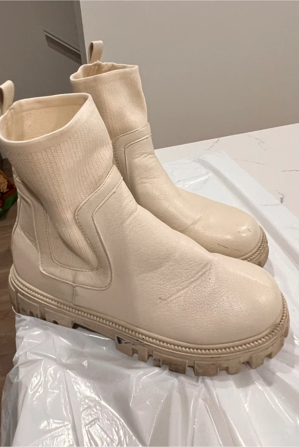 Ardene Boots image indicator(3)