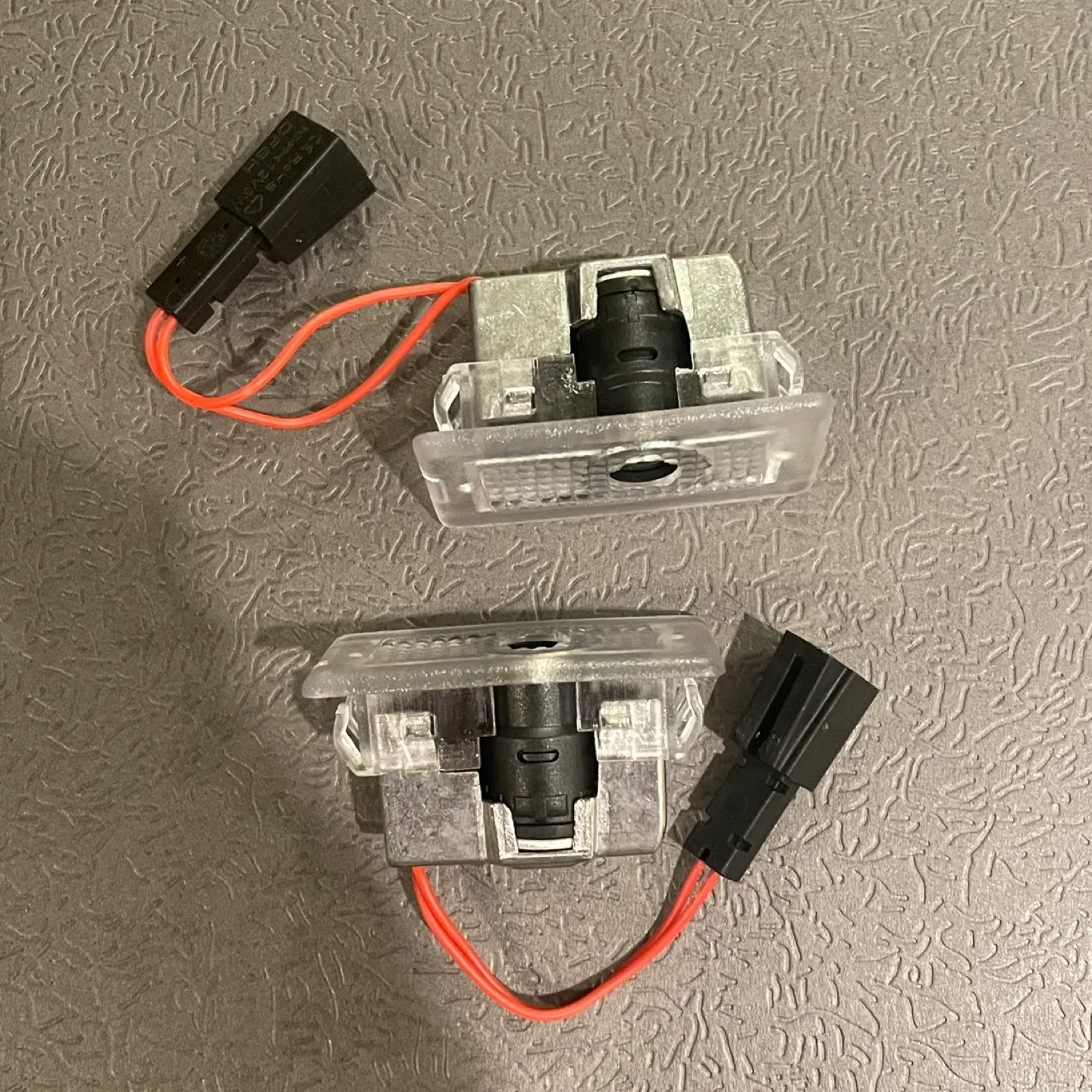 Tesla Logo Puddle Light for Model 3/Y image indicator(7)