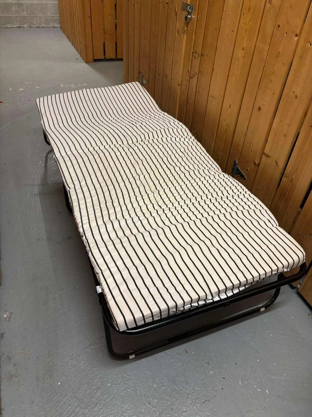 Folding Bed - Single Size