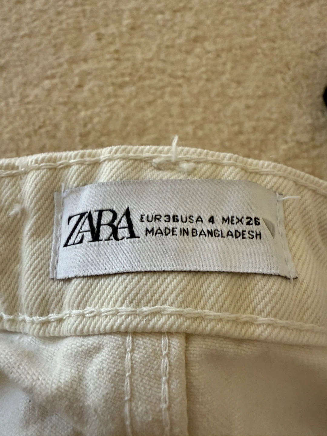 Zara Denim Shorts - Size 4 - photo 3