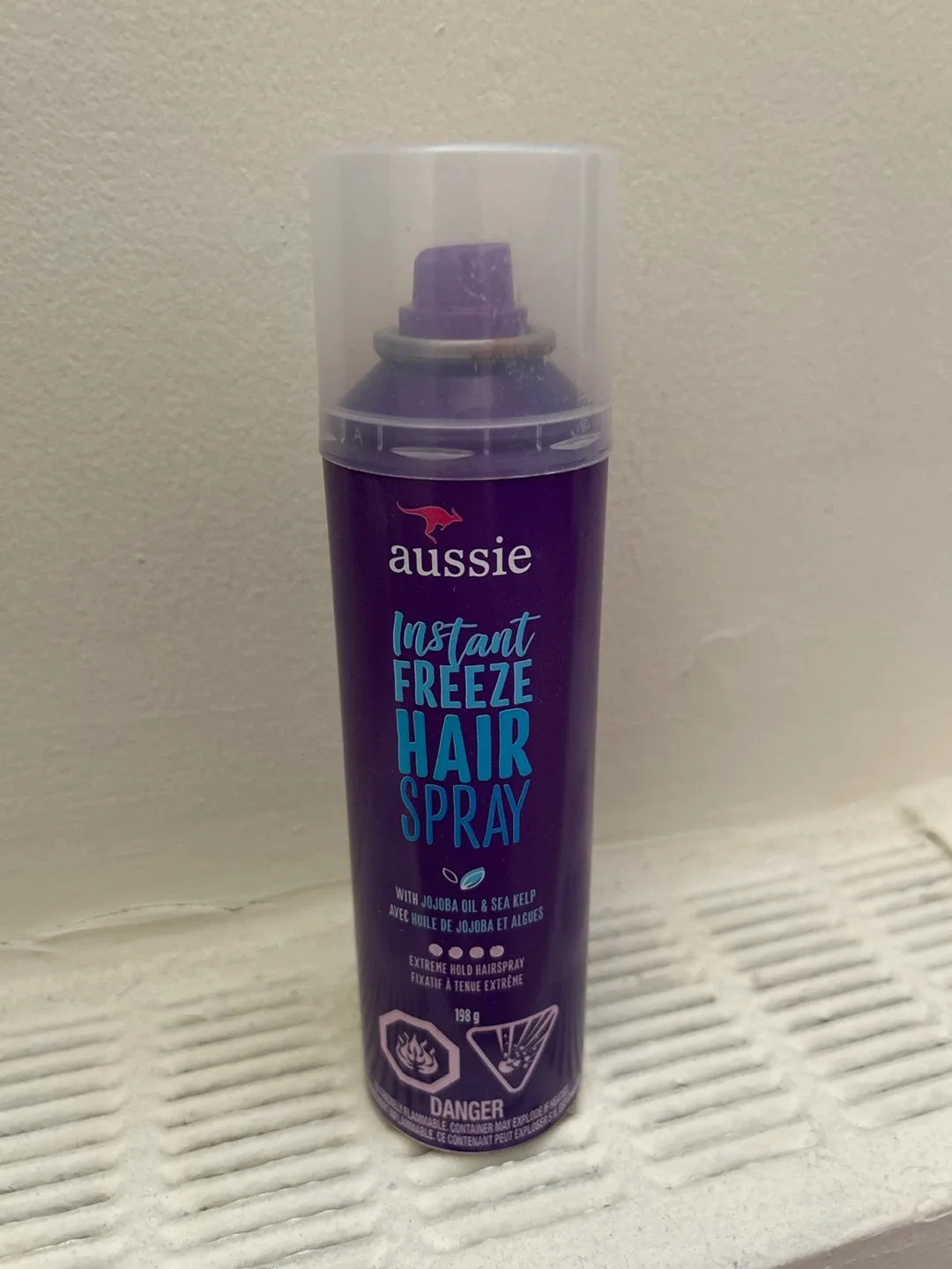 Aussie Instant Freeze Hair Spray thumbnail